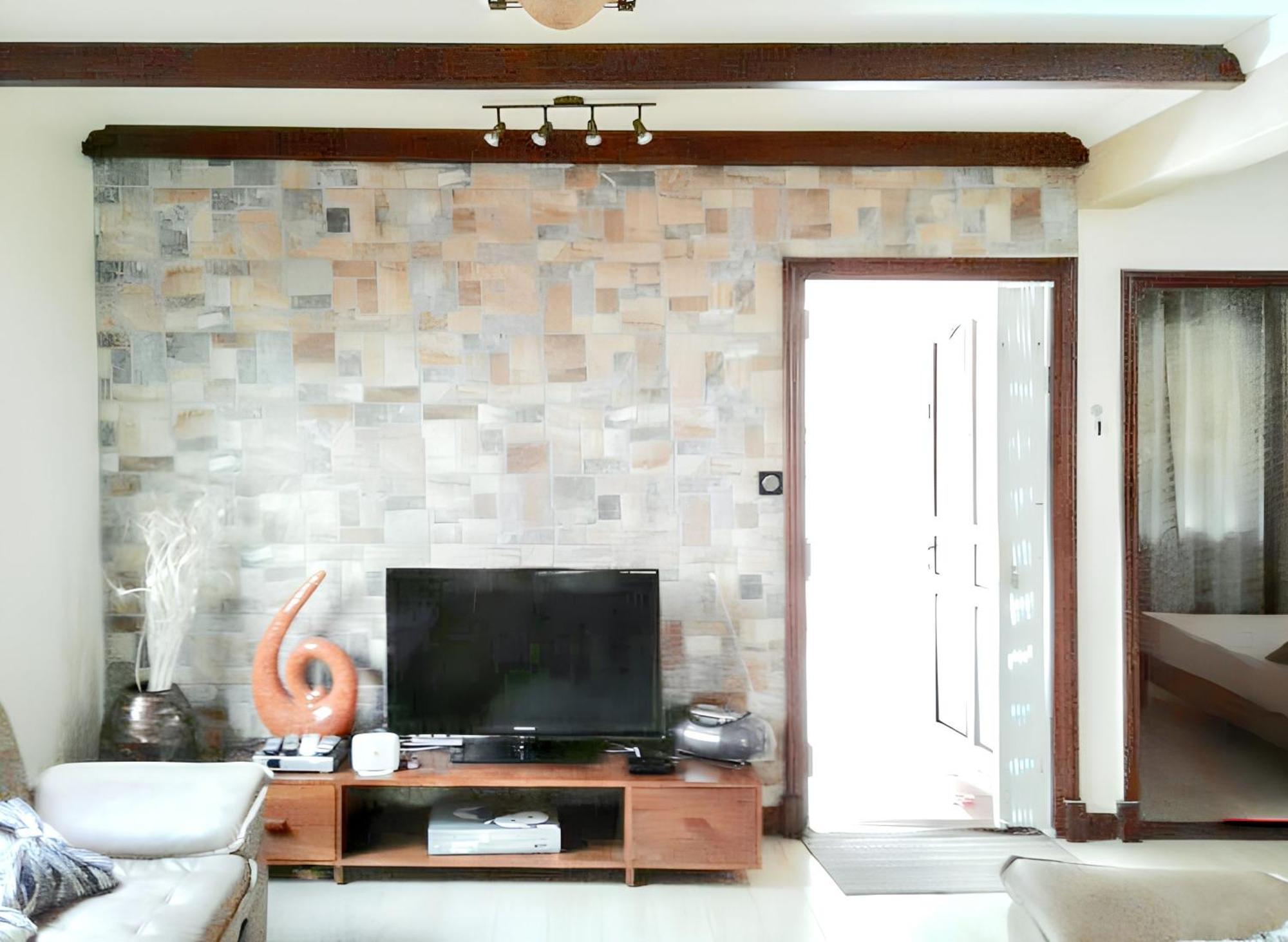Spacious House In Flic En Flac With Shared Pool ภายนอก รูปภาพ